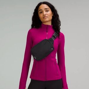 Lululemon Everywhere Belt Bag Large 2L Black